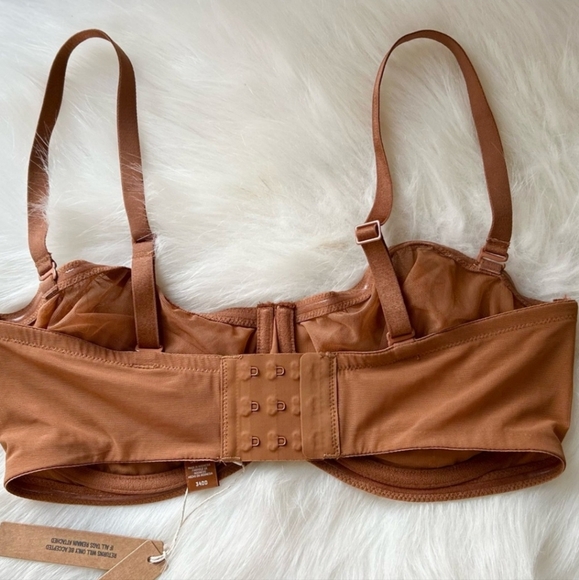 SKIMS MESH BRA NWT - Picture 6 of 7